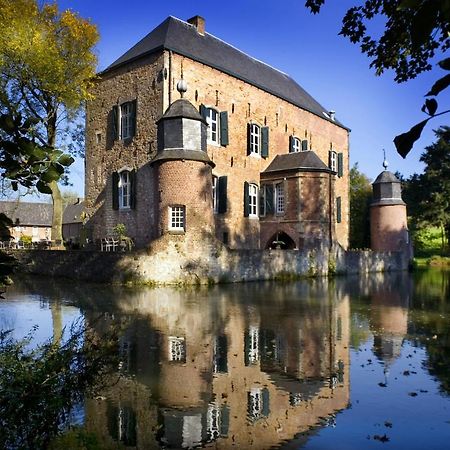 Fletcher Hotel-Restaurant Kasteel Erenstein Kerkrade Bagian luar foto