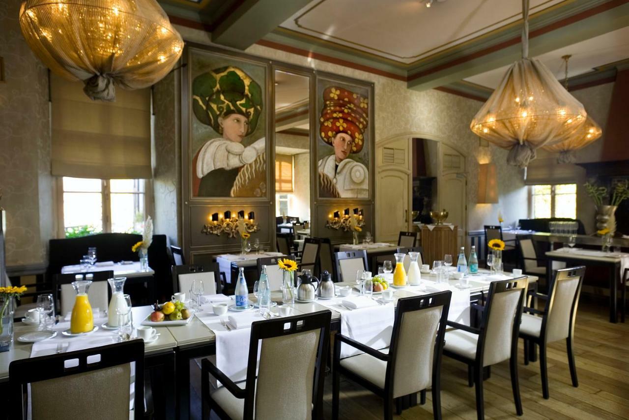 Fletcher Hotel-Restaurant Kasteel Erenstein Kerkrade Restoran foto
