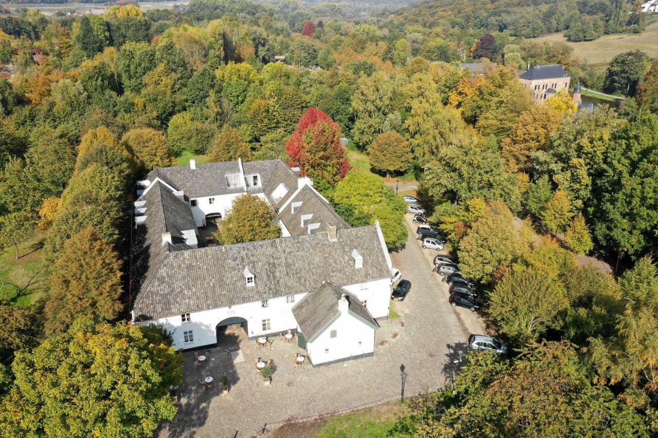 Fletcher Hotel-Restaurant Kasteel Erenstein Kerkrade Bagian luar foto