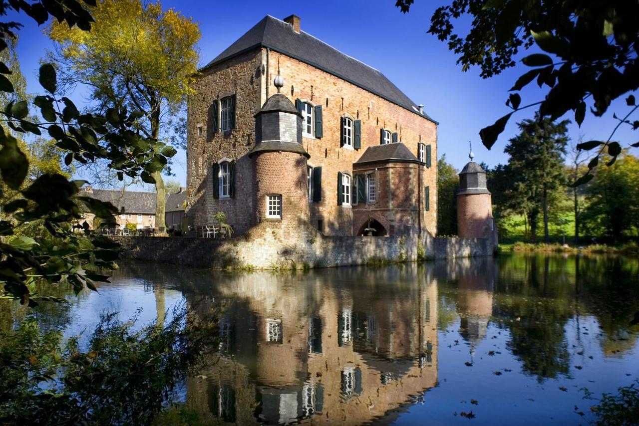 Fletcher Hotel-Restaurant Kasteel Erenstein Kerkrade Bagian luar foto